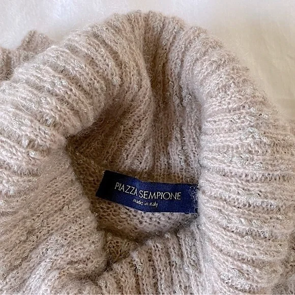 PIAZZA SEMPIONE METALLIC KNIT MOHAIR TURTLENECK SWEATER WHIMSICAL Beige Pink 42 - Picture 7 of 8
